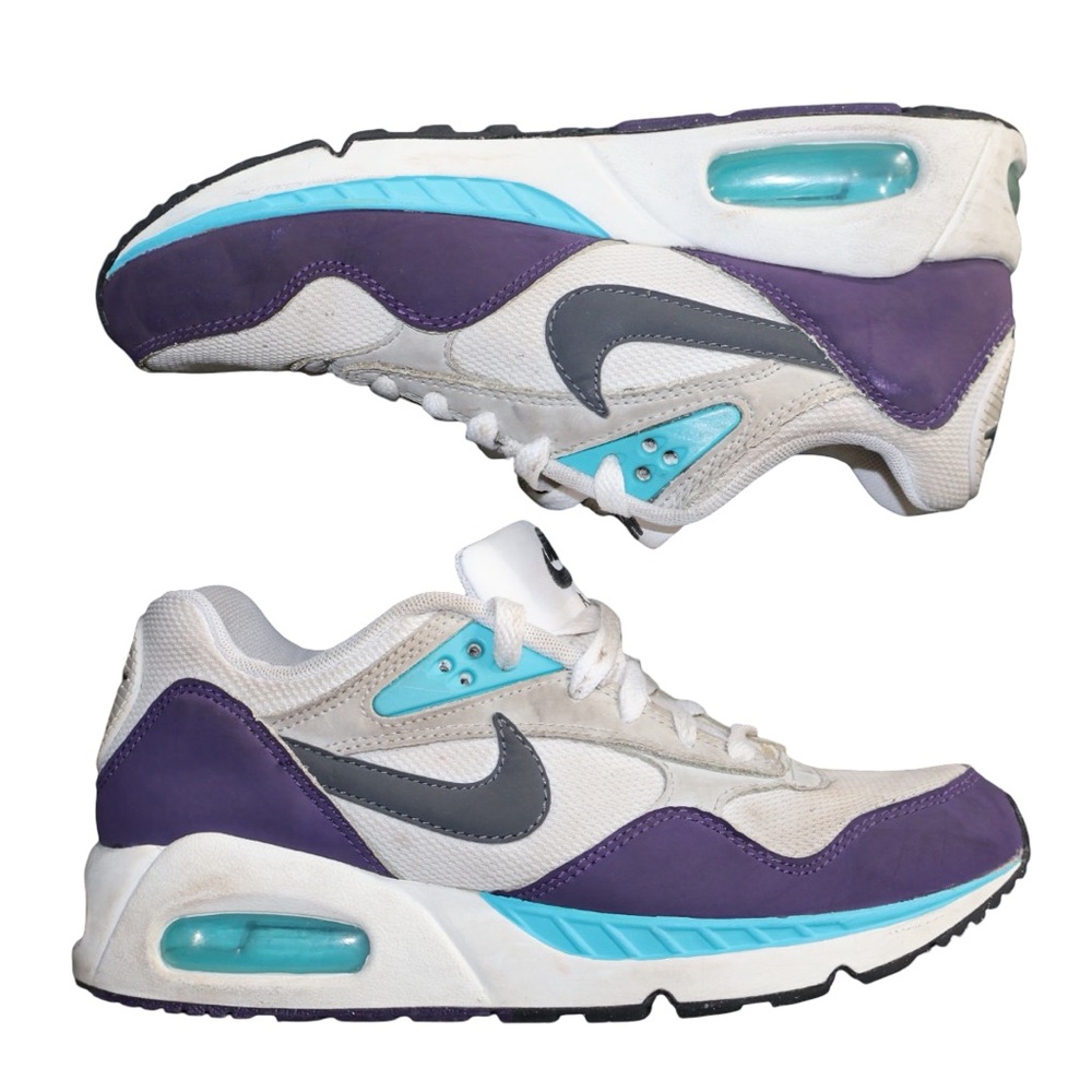 Nike Women's Purple and Blue air maxes size 6